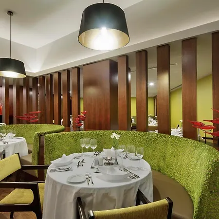 The Sense De Luxe 5* Side