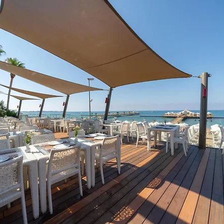 Üdülőközpont The Sense De Luxe 5*