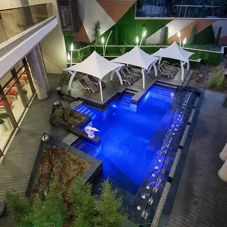 אתר נופש The Sense Deluxe