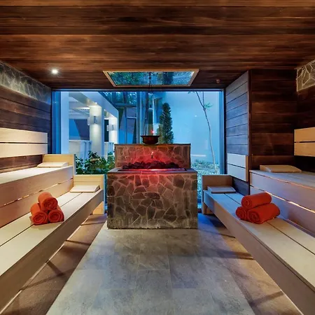 Resort The Sense Deluxe Side