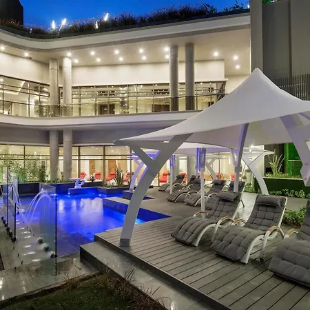 The Sense Deluxe סייד